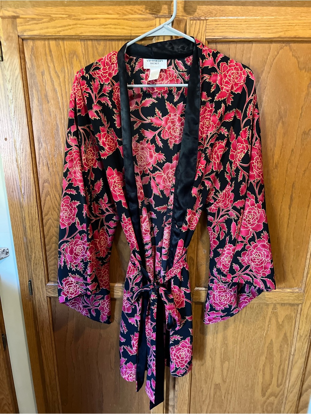 Victoria’s Secret Collection Vintage Floral House Robe